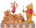 Disney Traditions by Jim Shore 6008990i Pooh and Piglet Autumn Figurine